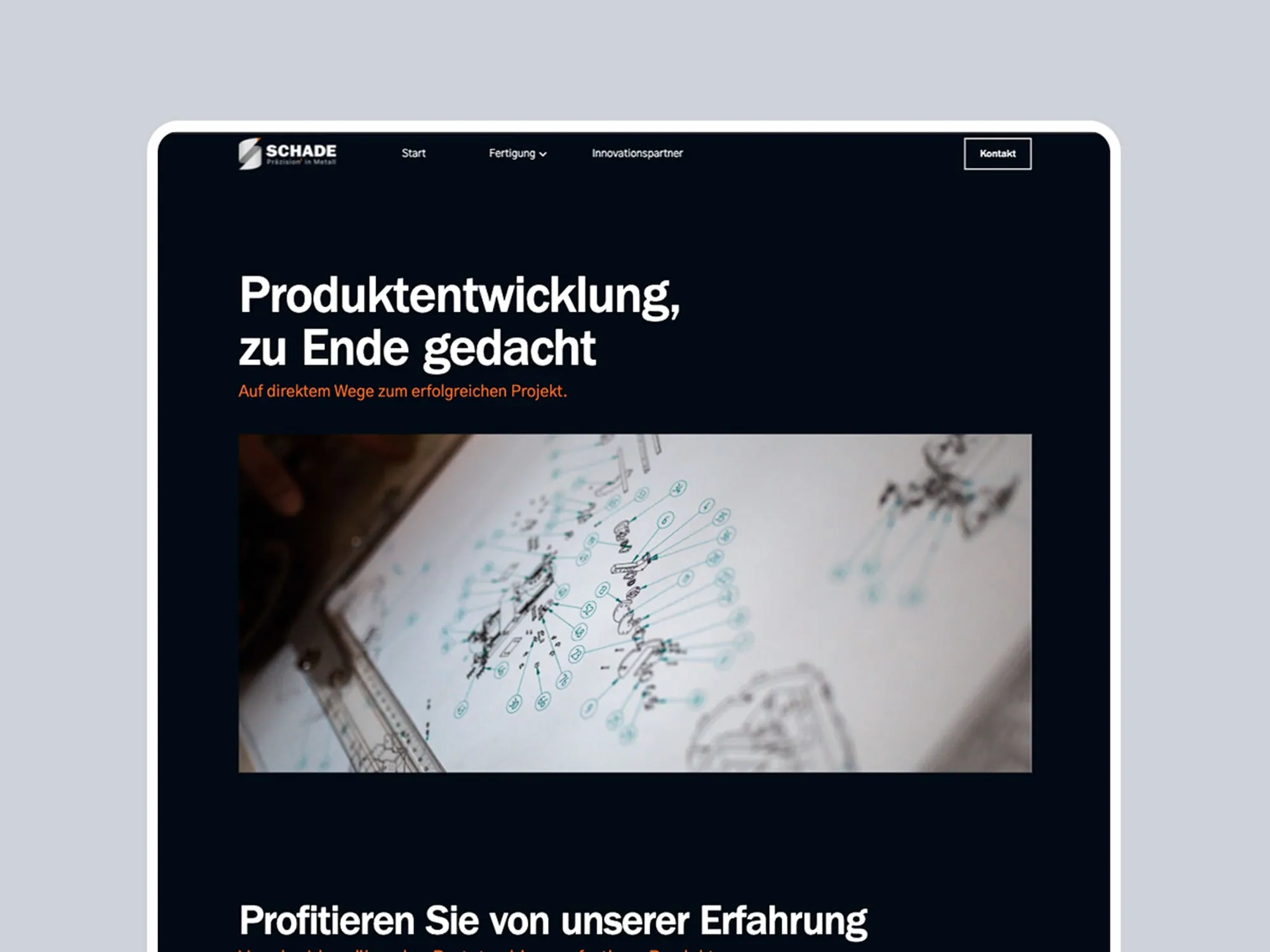 Website der Schade GmbH auf einem Tablet: Produktentwicklung, zu Ende gedacht