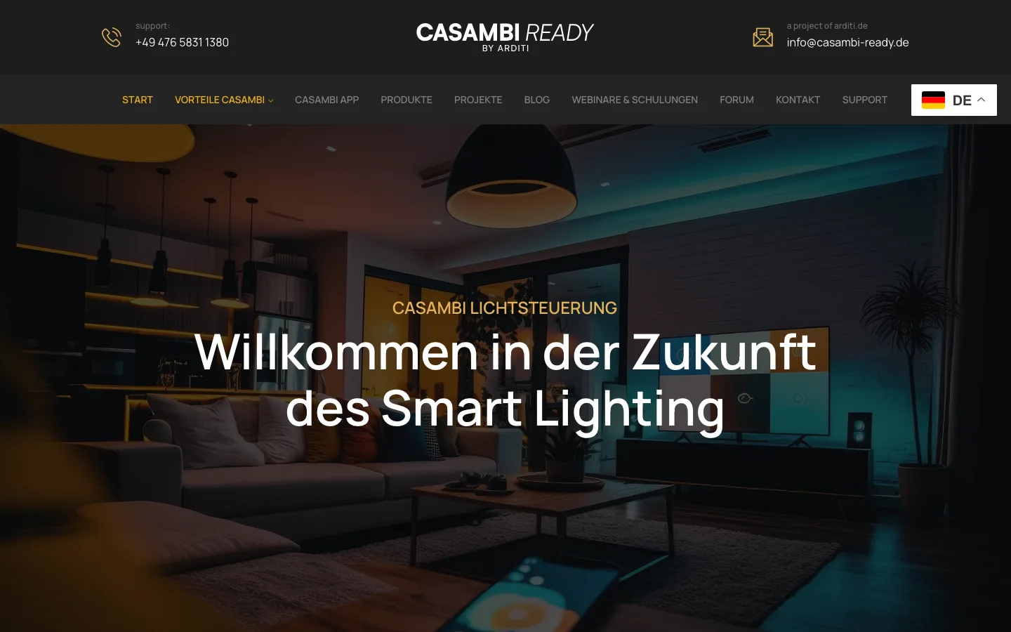 Startseite von Casambi Ready mit smart beleuchtetem Wohnraum. Umgesetzt von sorum (Smarte Lichtsteuerung)