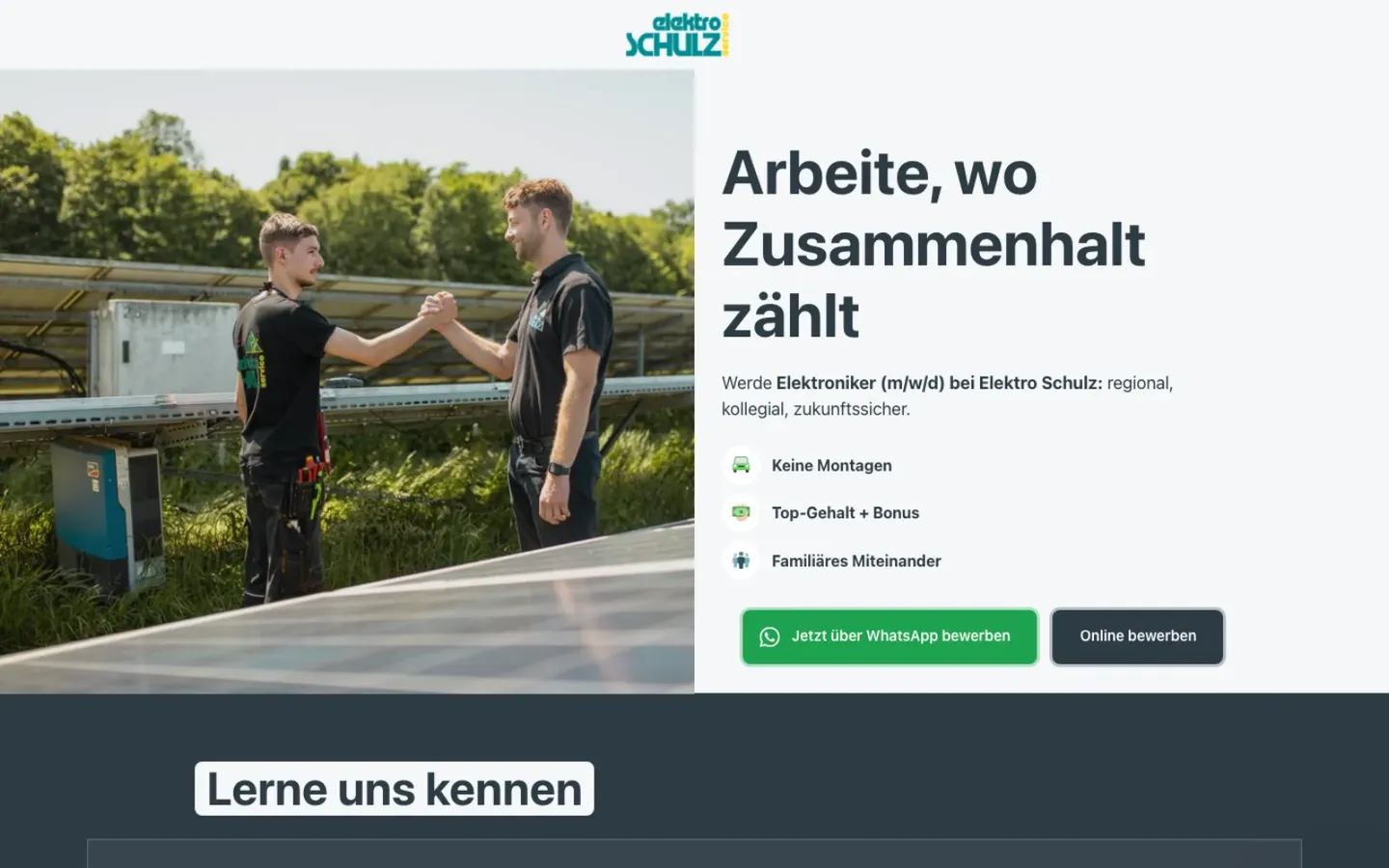 Bewerbungsseite von Elektro Schulz mit zwei Mitarbeitern auf einer Baustelle
